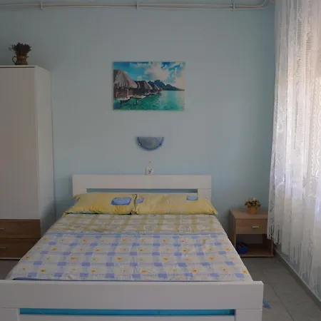 Apartment Alen Draga Bašćanska