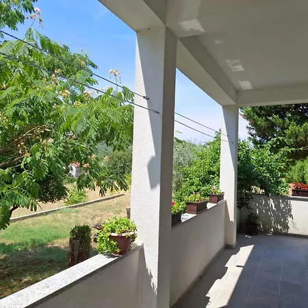 Alen * Draga Bašćanska